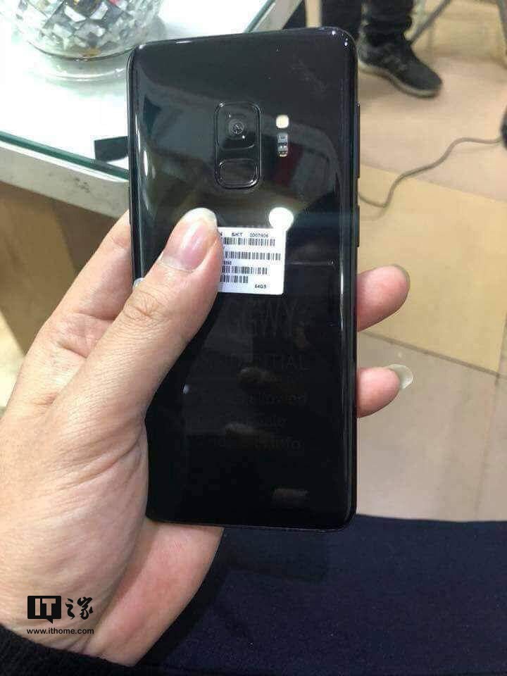 抢发MWC2018:星空体育平台S9/S9+真机照彻底曝光