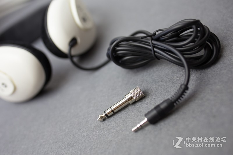 讲出来你可能不信，我入了2条10年前的耳机！拜亚动力DT235评测