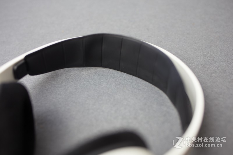 讲出来你可能不信，我入了2条10年前的耳机！拜亚动力DT235评测