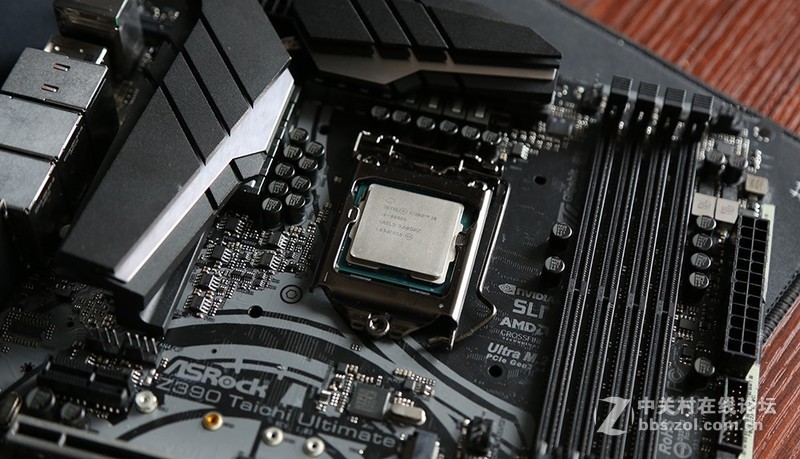 Asrock Z390 Taichi Ultimate超频攻略
