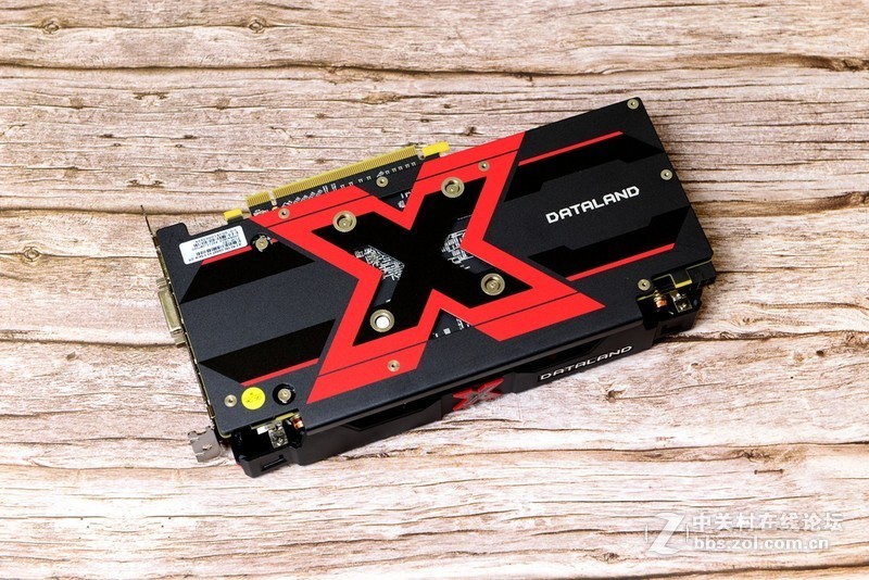 冬日里一抹不一样的红色---迪兰RX580 2048SP 战将显卡试用评测