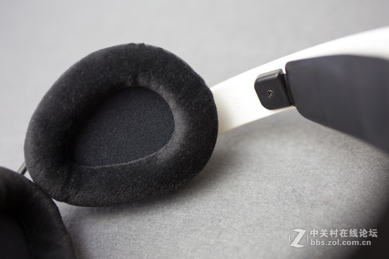 讲出来你可能不信，我入了2条10年前的耳机！拜亚动力DT235评测