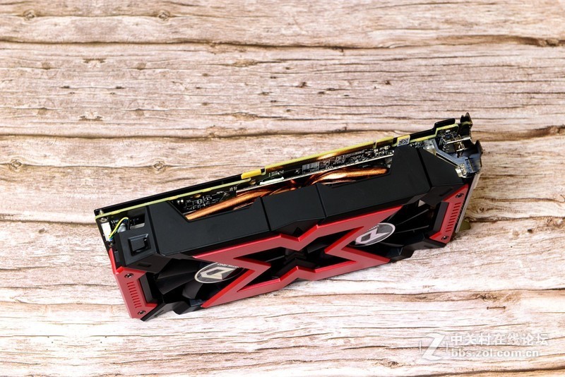 冬日里一抹不一样的红色---迪兰RX580 2048SP 战将显卡试用评测