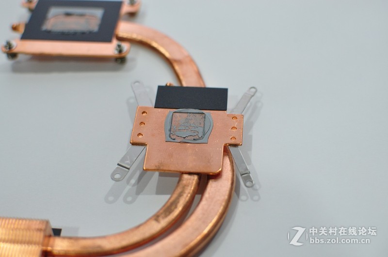 GIGABYTE P17F V3 内部介绍与拆装散热器教学