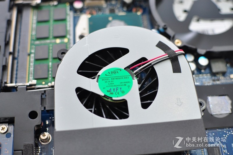 GIGABYTE P17F V3 内部介绍与拆装散热器教学