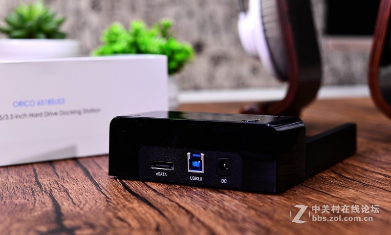 给老师请了个专业的搬屋公司，入手ORICO USB3.0硬盘底座