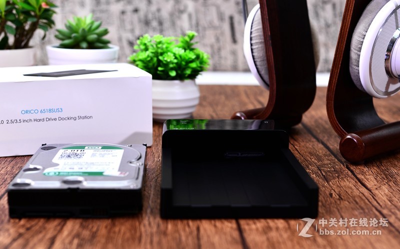 给老师请了个专业的搬屋公司，入手ORICO USB3.0硬盘底座