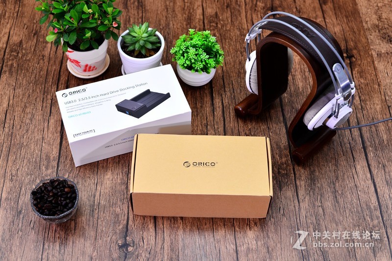 给老师请了个专业的搬屋公司，入手ORICO USB3.0硬盘底座