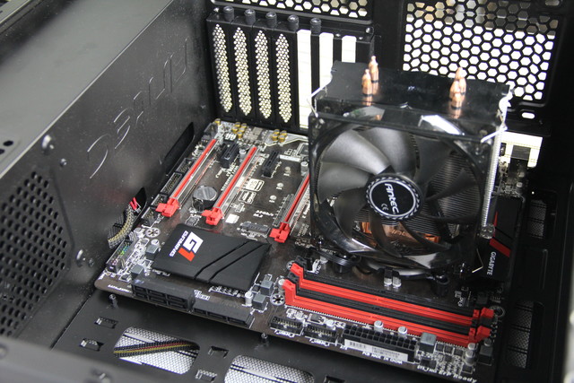 游戏悍将AK450 走背线无压力！！