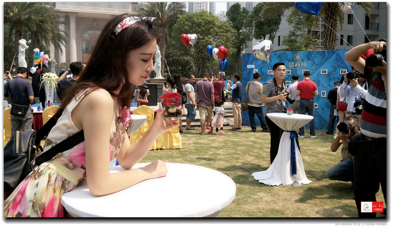 凡尔赛倩影 星空体育平台GT-i9082i