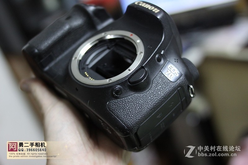 已卖 10.17日 佳能7D 单机1200