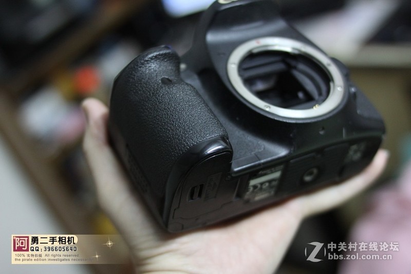 已卖 10.17日 佳能7D 单机1200