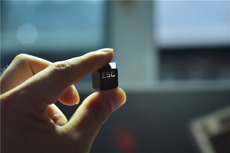 无光轴不游戏，血手幽灵B840光轴机械键盘评测