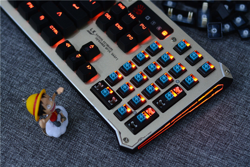 无光轴不游戏，血手幽灵B840光轴机械键盘评测