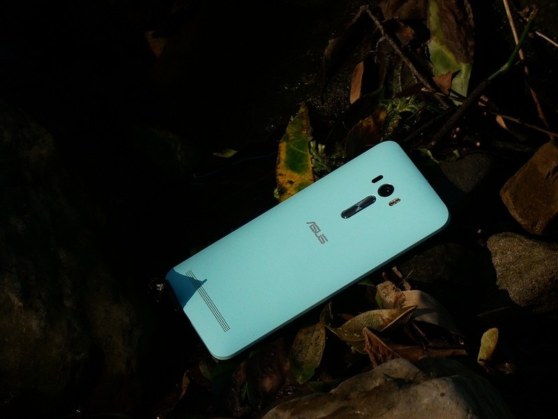 华硕Zenfone Selfie神拍机 开箱