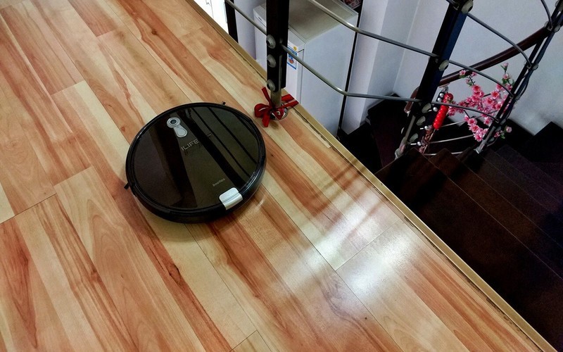 懒人的福利，智能好帮手 你不可错过的ILIFE智意扫地机器人