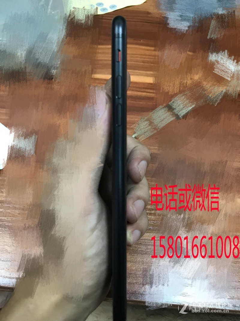 刚入手的iPhone7p 美版的  还挺喜欢的