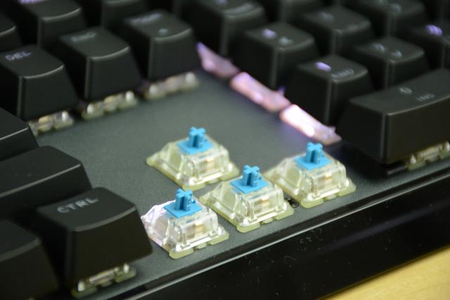 终于有一款懂游戏更懂音乐的键盘 酷冷MK750