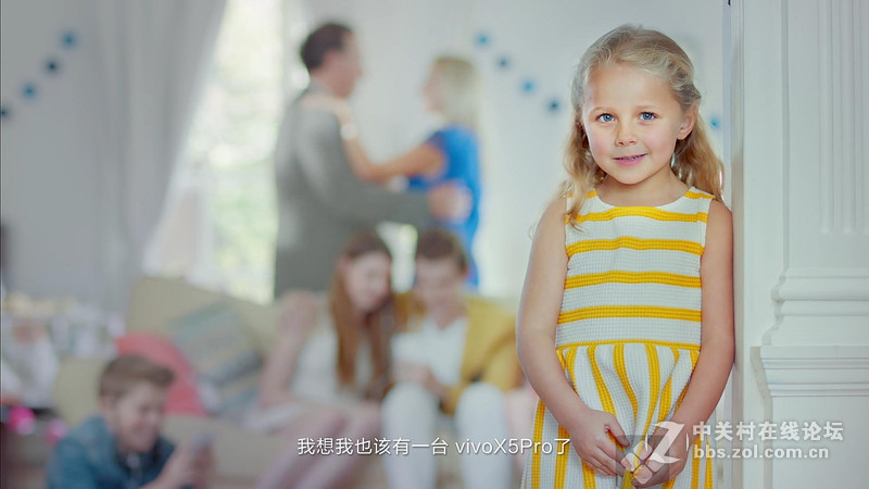 #最美双城记，X5Pro极夜黑试用#薇妹纸亲测附视频【顺滑之感，让眼睛和指尖一起体验】