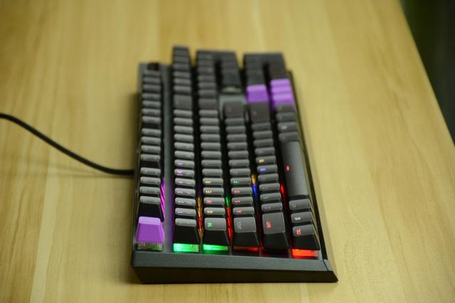 终于有一款懂游戏更懂音乐的键盘 酷冷MK750