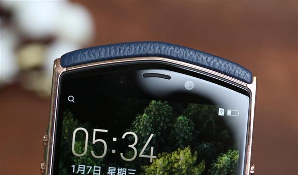 土豪机！价值25888元的8848钛金手机M4开箱图赏