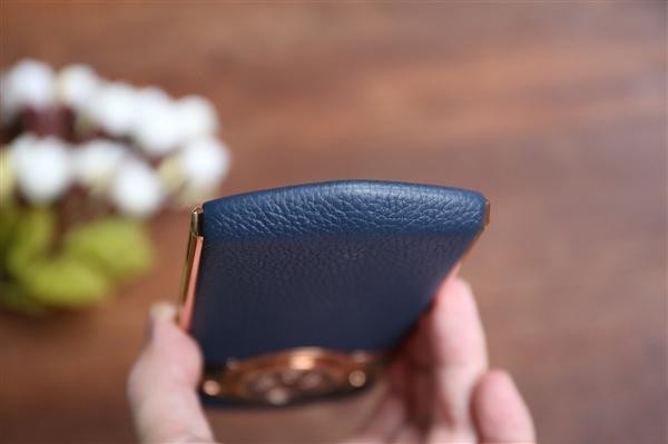 土豪机！价值25888元的8848钛金手机M4开箱图赏