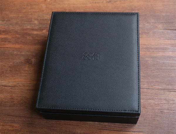 土豪机！价值25888元的8848钛金手机M4开箱图赏