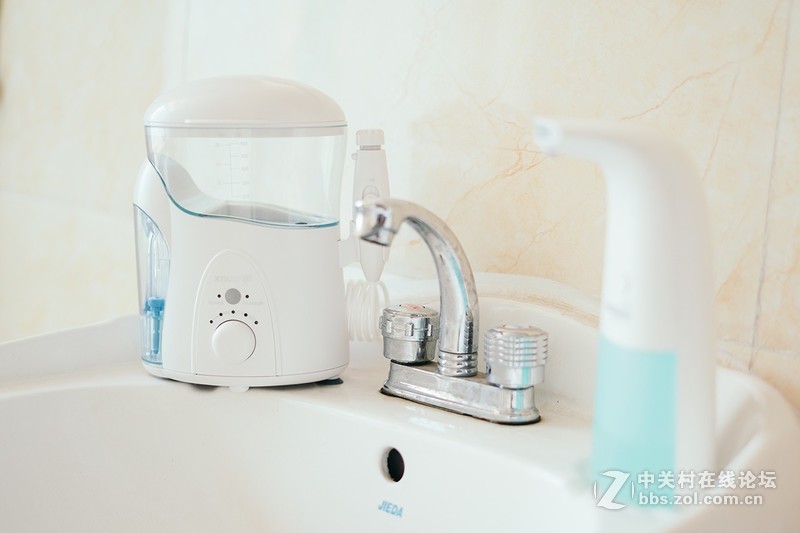 心诺洗牙器：给自己和家人的口腔健康进行实力投资