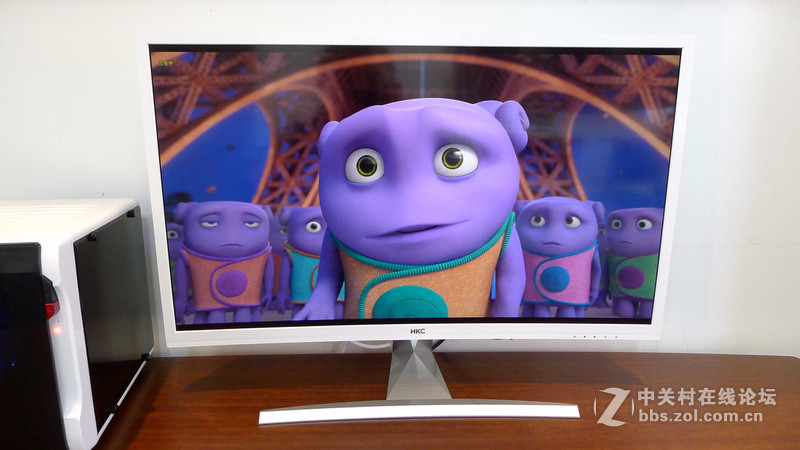 桌面大屏实力派，HKC C320曲面显示器！