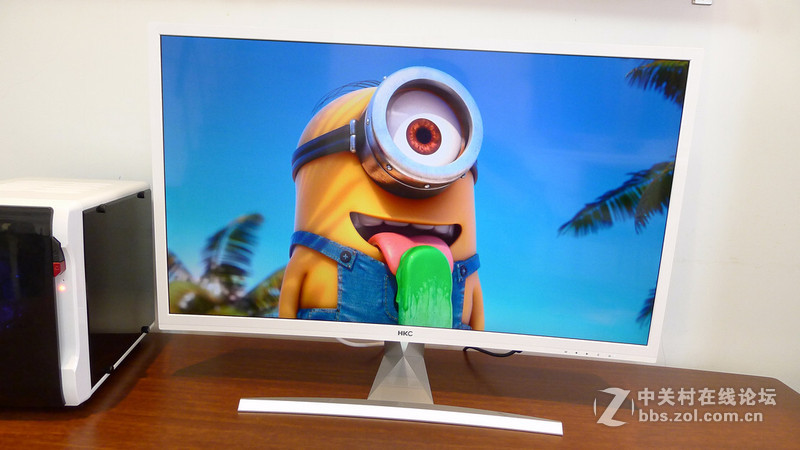桌面大屏实力派，HKC C320曲面显示器！
