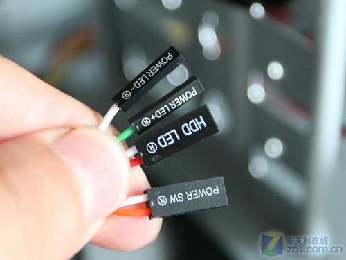 #版主坐堂# 如何正确连接机箱里的线