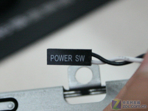 #版主坐堂# 如何正确连接机箱里的线