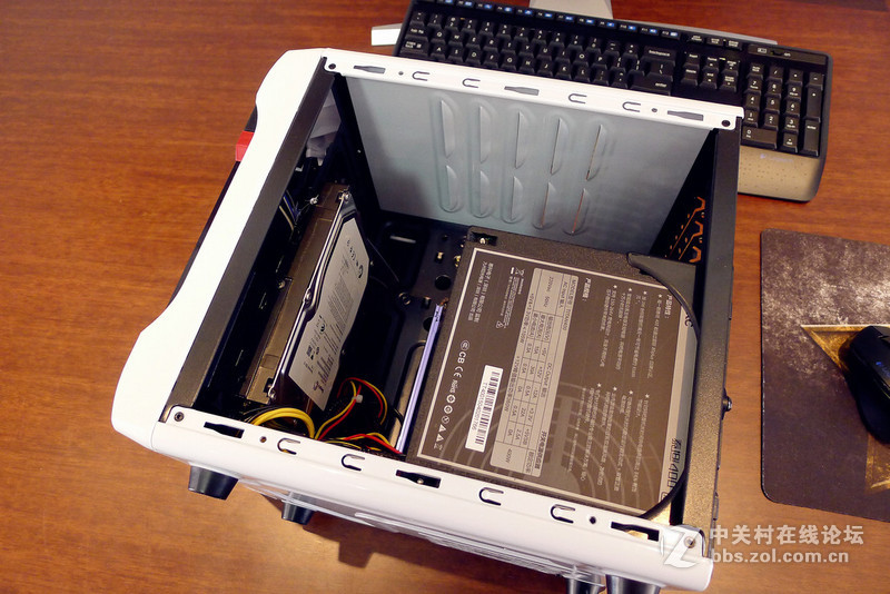 ICE甲壳虫II迷你机箱散热灯光小改造。。。