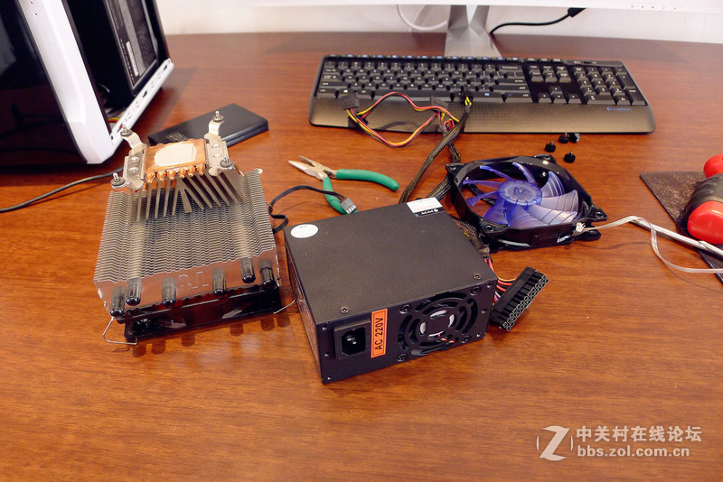 ICE甲壳虫II迷你机箱散热灯光小改造。。。