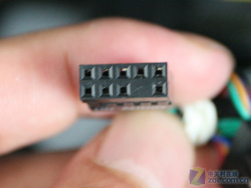 #版主坐堂# 如何正确连接机箱里的线