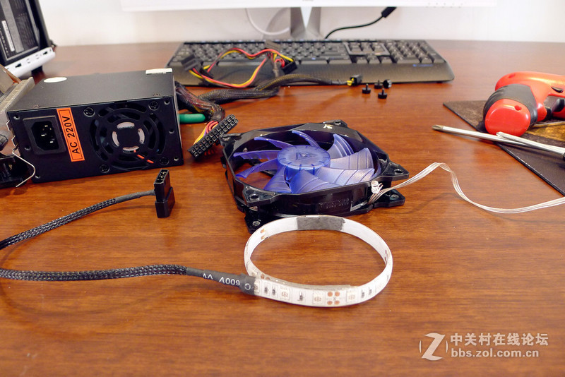 ICE甲壳虫II迷你机箱散热灯光小改造。。。