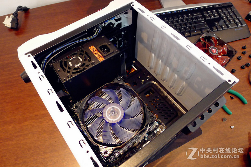 ICE甲壳虫II迷你机箱散热灯光小改造。。。