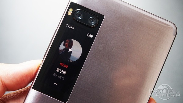 除了配置还有高颜值 3000元内高关注手机推荐