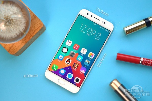 除了配置还有高颜值 3000元内高关注手机推荐