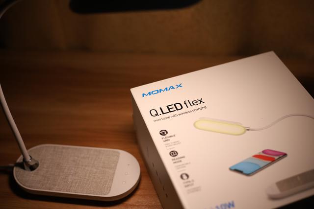 无线充电器+台灯=Q.LED flex，MOMAX伴你学习工作每一天