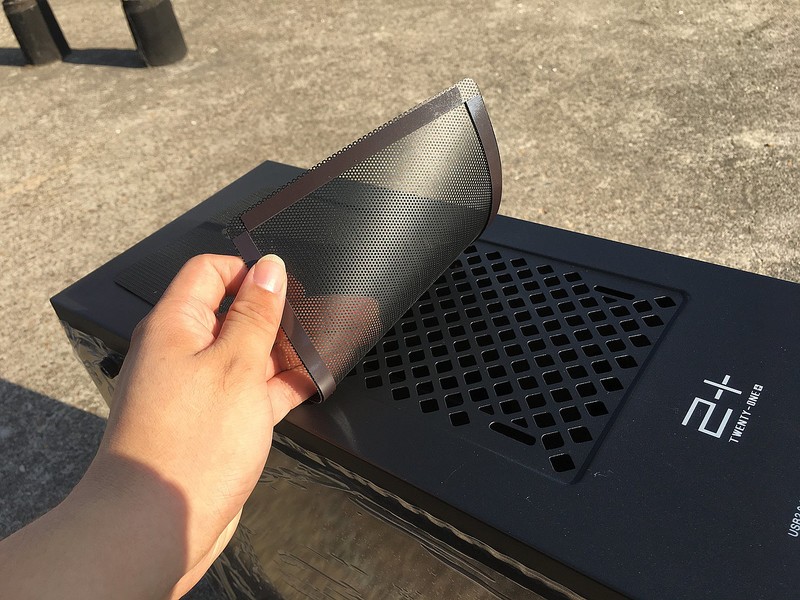 自制英雄联盟主题水冷机箱——上单的提莫