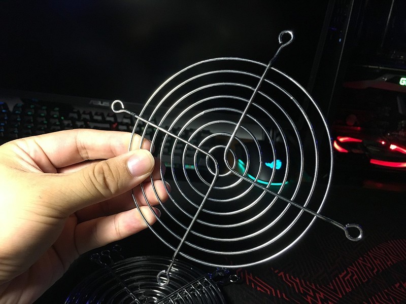 自制英雄联盟主题水冷机箱——上单的提莫