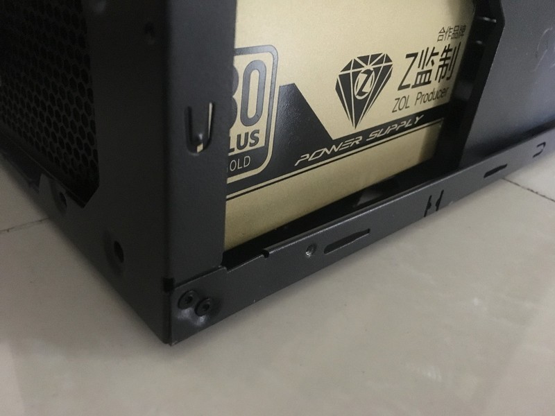 自制英雄联盟主题水冷机箱——上单的提莫