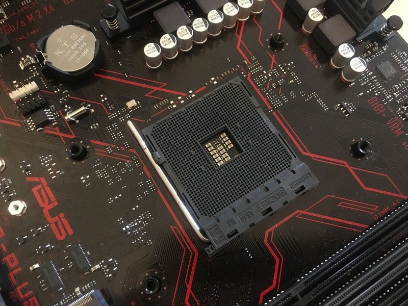 自制英雄联盟主题水冷机箱——上单的提莫