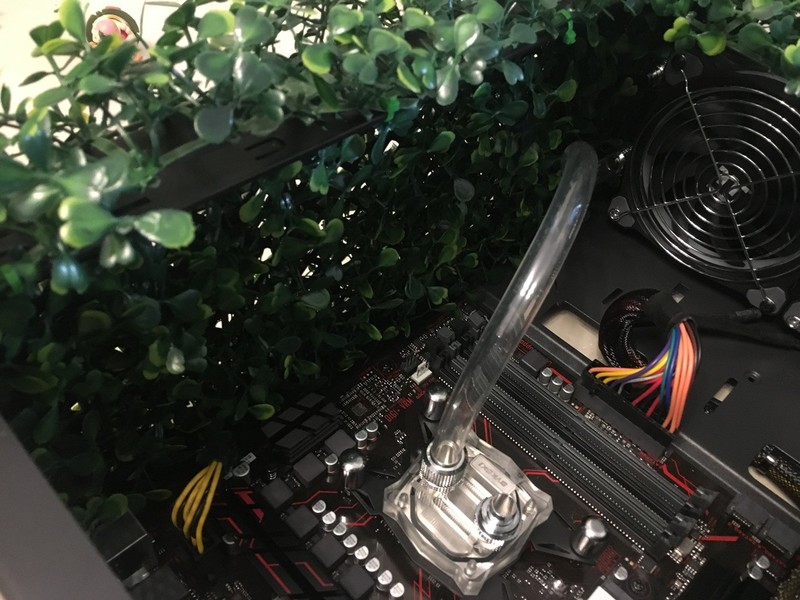 自制英雄联盟主题水冷机箱——上单的提莫