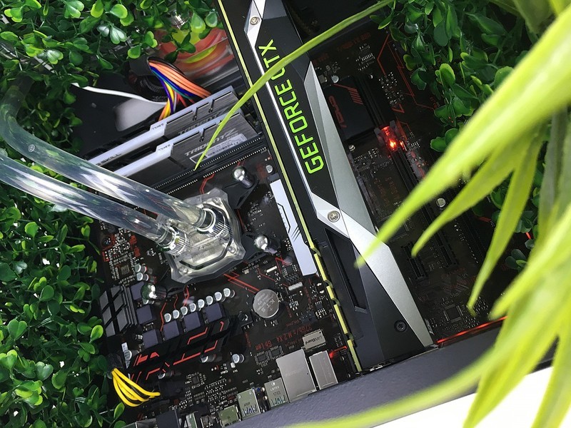 自制英雄联盟主题水冷机箱——上单的提莫