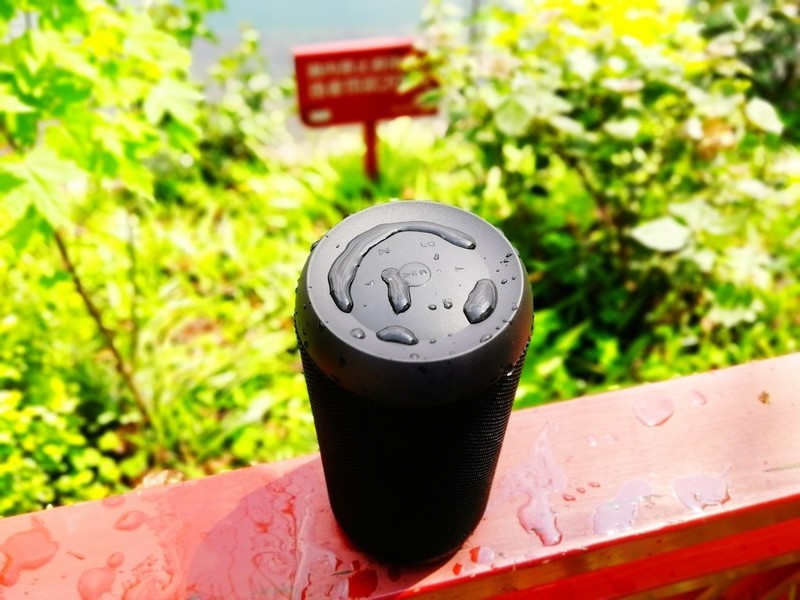 6600电池超长续航，IPX6防水支持蓝牙4.2和TWS互联，朗琴M690重新定义户外蓝牙音箱