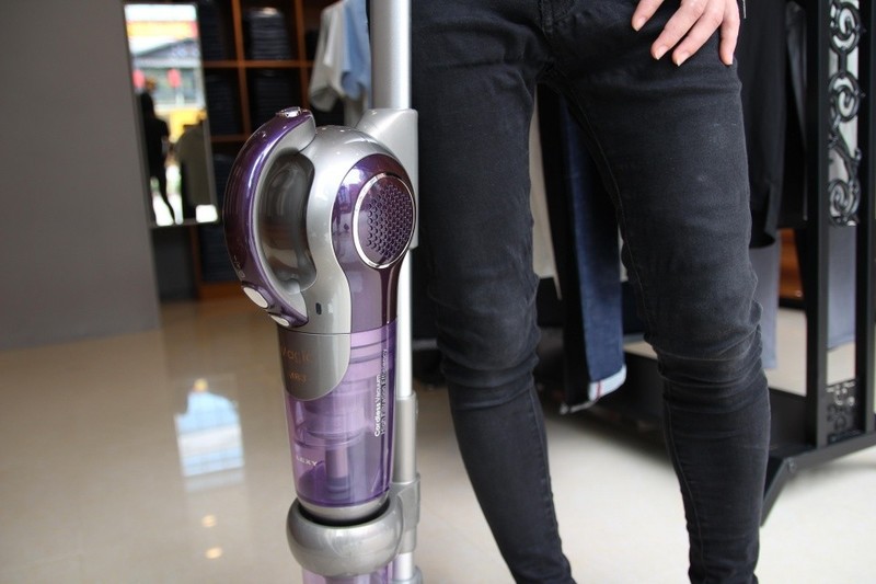 “看”店小能手，高颜值全功能：莱克魔洁M83吸尘器