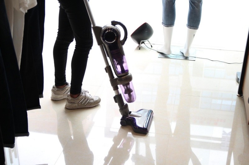 “看”店小能手，高颜值全功能：莱克魔洁M83吸尘器