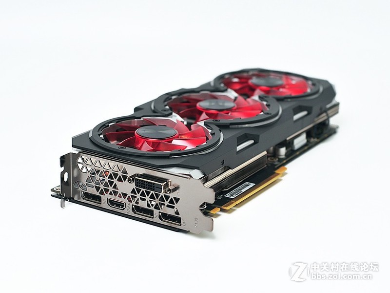 乞丐版X299平台也不错，+四通道内存、GTX1080显卡和半开放式机箱也能飞一会